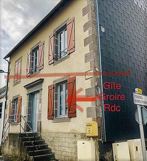 Les Gites Du Paradis Murol Luaran gambar